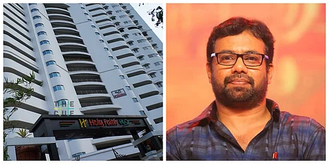 ‘ഞാനും ബില്ഡര്മാരാല് വഞ്ചിക്കപ്പെട്ടു’; നടപടി ഒഴിവാക്കാന് ചെറുവിരല് അനക്കിയിട്ടില്ലെന്നും ഫ്ളാറ്റ് വിവാദത്തില് ജോണ് ബ്രിട്ടാസ്