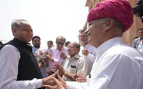 രാജസ്ഥാനില് നിര്ണ്ണായക ട്വിസ്റ്റ് ; ബി.എസ്.പിയുടെ ആറ് എംഎല്എമാരും കോണ്ഗ്രസില്