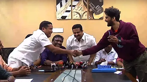 അവഹേളിച്ചതില് ജോബിയുടെ മാപ്പ്, ‘വെയില്’ പൂര്ത്തിയാക്കും; ഷെയ്ന്- ജോബി തര്ക്കം തീര്പ്പാക്കി