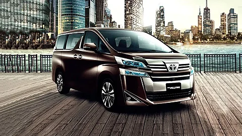 ടൊയോട്ടയുടെ ലക്ഷ്വറി എംപിവി വെല്ഫയര് ഇന്ത്യയിലേയ്ക്ക്
