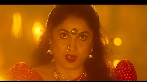 സംഹാരഭാവത്തില് രമ്യാകൃഷ്ണന്, ബിജിബാലിന്റെ ഈണത്തില് സിതാരയുടെ ‘തീ തുടികളുയരെ’