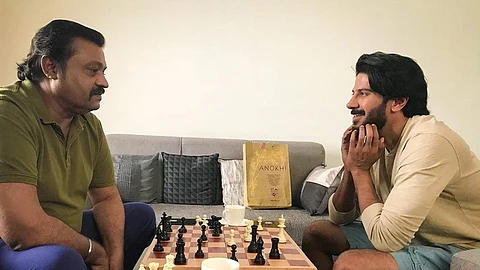 ചെക്ക് വിളിച്ച് സുരേഷ് ഗോപി ; ‘അവസരമൊരുക്കി’യതിന് അനൂപ് സത്യന് നന്ദി പറഞ്ഞ് ചിത്രം പങ്കുവെച്ച് ദുല്ഖര് സല്മാന്