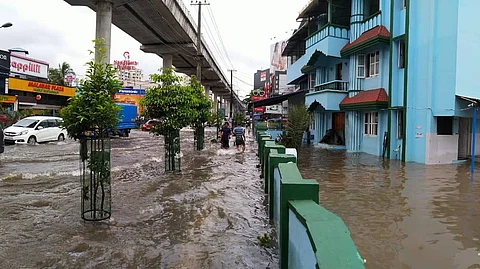 തുലാവര്ഷം: റെഡ് അലര്ട്ട് പിന്വലിച്ചു; ഇടുക്കിയില് ഓറഞ്ച് അലര്ട്ട്
