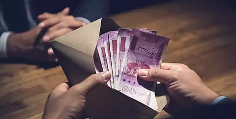 രാജ്യത്ത് ഏറ്റവും കൈക്കൂലി കുറഞ്ഞ സംസ്ഥാനം കേരളമെന്ന് സര്വ്വേഫലം