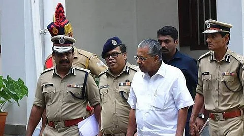 മുഖ്യമന്ത്രിക്ക് മാവോയിസ്റ്റ് വധഭീഷണി; ശിക്ഷ നടപ്പാക്കുമെന്ന് കബനിദളത്തിന്റെ പേരില് കത്ത്