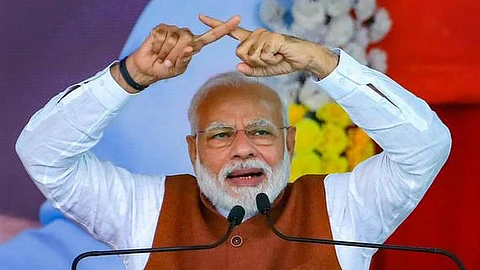 ‘ഭരണഘടനയാണ് വിശുദ്ധഗ്രന്ഥം’; പൗരത്വ നിയമം കൊണ്ട് ആര്ക്കും ഒരു ദ്രോഹവുമില്ലെന്ന് മോദി, ആരുടെയും അവകാശങ്ങള് കവരില്ലെന്നും വാദം