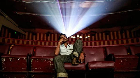 ‘സിനിമ പരാജയപ്പെടുന്നതിന്റെ ഉത്തരവാദിത്വം താരങ്ങളും പങ്കിടണം’, സ്ട്രീമിങ്ങ് 100 നാളിന് ശേഷമാക്കണമെന്നും തമിഴ്നാട്ടിലെ തിയേറ്ററുടമകള്