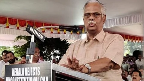 ‘കാത്തിരിക്കാന് സമയമില്ല’; കരയ്ക്കിരിക്കാതെ കളത്തിലിറങ്ങേണ്ട സാഹചര്യമെന്ന് ടി പത്മനാഭന്