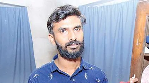 അലനും താഹയും സിപിഎമ്മുകാര്, യുഎപിഎ പിന്വലിക്കാമെന്ന് പാര്ട്ടി ഉറപ്പു തന്നിരുന്നുവെന്ന് സഹോദരന് ഇജാസ്