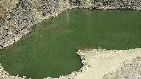 ‘മലിനജലം കുടിവെള്ളമാക്കേണ്ട’; പാറമടകളിലെ വെള്ളം കുടിക്കാന് വിതരണം ചെയ്യുന്നത് നിരോധിച്ചു