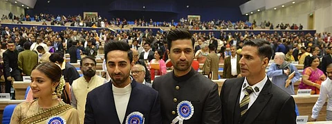 ദേശീയ പുരസ്കാരം സ്വീകരിച്ച് കീര്ത്തിയും വിക്കിയും ആയുഷ്മാനും ചിത്രങ്ങള്