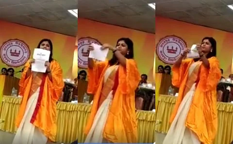ബിരുദ ദാനത്തിനിടെ പൗരത്വ ഭേദഗതി നിയമം കീറി പ്രതിഷേധിച്ച് ഗോള്ഡ് മെഡലിസ്റ്റ് ; മടങ്ങിയത് ഈന്ക്വിലാബ് മുഴക്കി