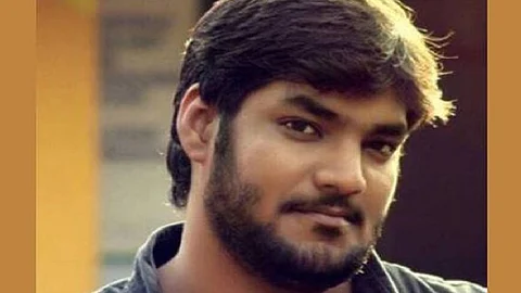 യുവ സംവിധായകന് വിവേക് ആര്യന് അന്ത്യാഞ്ജലി അര്പ്പിച്ച് സിനിമാ ലോകം