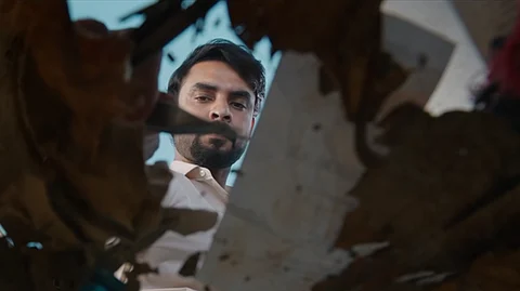 ബര്മ്മാ കോളനിയിലെ സീരിയല് കില്ലര്, ത്രില്ലിംഗ് ടീസറുമായി ടൊവിനോയുടെ ഫോറന്സിക്