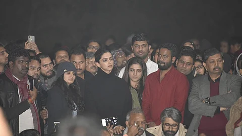 ഹിന്ദുത്വ ഫാഷിസ്റ്റ് ഭീകരതയ്ക്ക് നേരെ തിരിഞ്ഞു നില്ക്കുന്ന കാടാണ് ഈ പോരാട്ടം