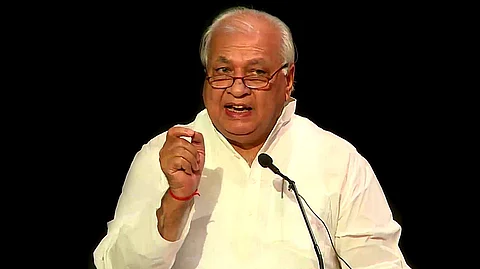 ‘തന്നെ അറിയിച്ചില്ല, സര്ക്കാരിന്റേത് പ്രോട്ടോക്കോള് ലംഘനം’; പൗരത്വ നിയമത്തില് സുപ്രീംകോടതിയെ സമീപിച്ചതിനെതിരെ ഗവര്ണര്