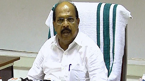 ‘ആരും വിതുമ്പേണ്ട’, നിയമവിരുദ്ധമായി എന്ത് നിര്മിച്ചാലും അത് പൊളിക്കണമെന്ന് ജി സുധാകരന്