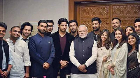 ‘ചര്ച്ചയും രുചികരമായ അത്താഴവും’; പൗരത്വ നിയമത്തില് ബോളിവുഡ് പിന്തുണ നേടാന് താരങ്ങളുടെ മീറ്റിങ്ങ് വിളിച്ച് മോദി സര്ക്കാര്