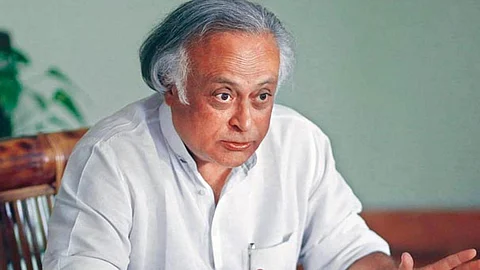 ‘മലയാളികള് ബീഫ് ഒഴിവാക്കണം’, സസ്യാഹാരം ശീലമാക്കണമെന്ന് ജയറാം രമേഷ്