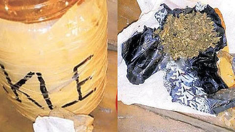 കഞ്ചാവ് ‘അച്ചാറാ’ക്കി ഗള്ഫിലേക്ക് കടത്താന് ശ്രമം; കൊറിയര് എജന്സിയില് ‘പദ്ധതി’ പൊളിഞ്ഞു, മൂന്നുപേര് അറസ്റ്റില്