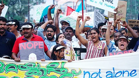 ‘അഭിനേതാവ് എന്നതിനേക്കാള് ഇന്ത്യന് പൗര’; പ്രതിഷേധത്തിന്റെ പേരില് മോശം അഭിപ്രായം വന്നാലും കാര്യമാക്കില്ലെന്ന് നിമിഷ സജയന്