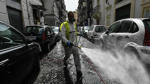 കൊവിഡ് 19: ഇറ്റലിയില് 24 മണിക്കൂറിനിടെ മരണം 627, പുതിയതായി 5986 രോഗികള്