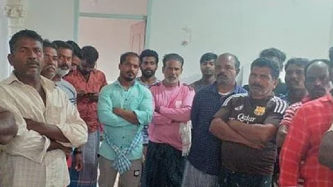 ‘ആഹാരം കിട്ടുന്നില്ല, മുറിക്ക് പുറത്തിറങ്ങാനുമാകുന്നില്ല’; ഇറാനില് കുടുങ്ങി കേരളത്തില് നിന്നുള്ള മത്സ്യ തൊഴിലാളികള്