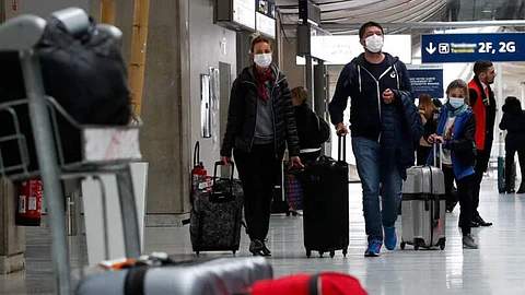 കുവൈറ്റിലേക്കുള്ള യാത്രക്കാര്ക്ക് മെഡിക്കല് സര്ട്ടിഫിക്കറ്റ് വേണ്ട; നടപടി റദ്ദാക്കി