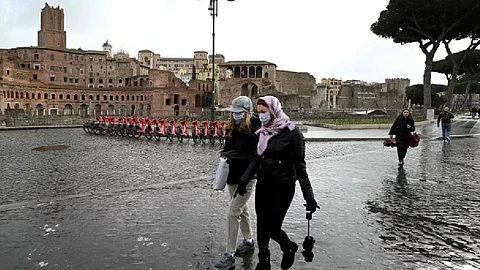 കൊവിഡ് 19: ഇറ്റലിയില് 24 മണിക്കൂറില് മരണം 475, വിറങ്ങലിച്ച് യൂറോപ്പ്