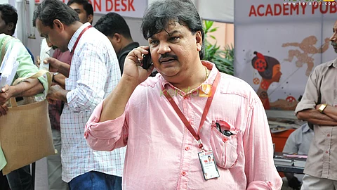 ദിലീപിന് അനുകൂലമായി മൊഴി; നടിയെ അക്രമിച്ച കേസില് ഇടവേള ബാബു കൂറുമാറി