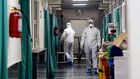 ‘കടുത്ത നടപടികള് സ്വീകരിക്കാം’; കോവിഡ് 19നെ പകര്ച്ചവ്യാധി പട്ടികയില്പ്പെടുത്തി സര്ക്കാര്