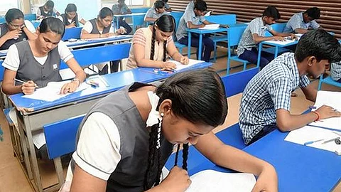 പ്ലസ് ടു വരെയുള്ള കുട്ടികളെ ശാരീരികമായോ മാനസികമായോ ശിക്ഷിക്കരുത്; സര്ക്കാര് ഉത്തരവിറക്കി