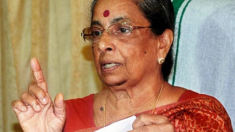 ഹോം ക്വാറന്റീന് ലംഘിച്ചത് ചോദ്യം ചെയ്ത ആരോഗ്യപ്രവര്ത്തകര്ക്ക് ചീത്തവിളി; മുന്മേയര് എ കെ പ്രേമജത്തിനെതിരെ കേസ്