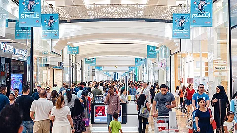 കൊവിഡ് 19 : താമസ വിസക്കാര്ക്ക് യുഎഇയില് പ്രവേശന വിലക്ക്