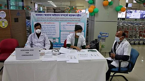 ബെംഗളൂരുവിലെ ടെക്കികള് വീട്ടിലിരുന്ന് ജോലി ചെയ്യണം; റസ്റ്റോറന്റുകള് തുറക്കരുത്; കടുത്ത നിയന്ത്രണങ്ങളുമായി കര്ണ്ണാടക