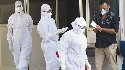 ‘മദ്യാസക്തിയുള്ളവര്ക്ക് മരുന്ന് മദ്യമല്ല’; കൊറോണ വൈറസിന്റെ സമൂഹവ്യാപനത്തിനുള്ള സാധ്യത സംസ്ഥാനത്തുണ്ടെന്ന് കെജിഎംഒഎ