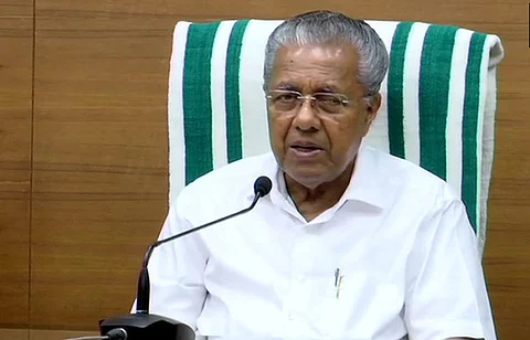 ചൊവ്വാഴ്ച പുതിയ കൊവിഡ് കേസുകളില്ല, നിരീക്ഷണത്തിലുള്ളത് 18011 പേര് ; ജാഗ്രത തുടരണമെന്ന് മുഖ്യമന്ത്രി