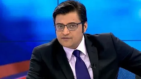 സോണിയാ ഗാന്ധിക്കെതിരായ പരാമര്ശം, അര്ണബ് ഗോസ്വാമിയെ 12 മണിക്കൂര് ചോദ്യം ചെയ്ത് മുംബൈ പൊലീസ്