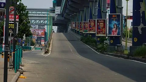 ബാര്ബര് ഷോപ്പുകള് തുറക്കില്ല, ഹോട്ടലുകളില് പാഴ്സല് മാത്രം; ഇളവുകള് തിരുത്തി കേരളം