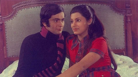 ബോബിയുടെ ഗാനങ്ങള് കേള്ക്കാത്ത ദിനങ്ങള് അപൂര്വം