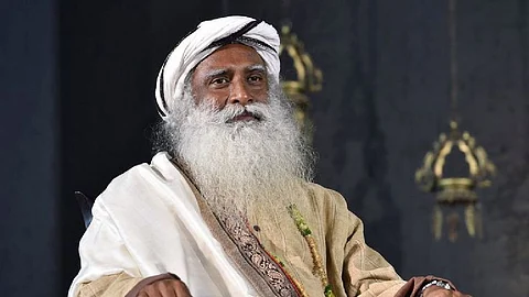 ‘ഞാനൊരു ഇടതുപക്ഷ ചായ്വുള്ളയാളാണ്, പക്ഷെ തല തിരിഞ്ഞ ലെഫ്റ്റ് അല്ല’; ജഗ്ഗി വാസുദേവ്