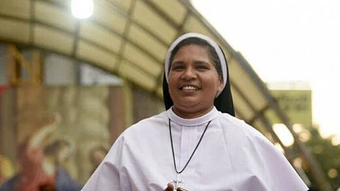 കിണറ്റില് മുക്കിക്കൊന്നാലും ആരും ചോദിക്കാനില്ല ഞങ്ങള്ക്ക്, ഇനിയുമെത്ര കന്യാസ്ത്രീകളുടെ ജീവനറ്റ ശരീരങ്ങള് കൂടി വേണം