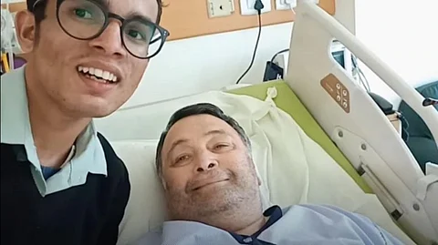 Fact Check : ഋഷി കപൂര് ആശുപത്രിയിലായിരിക്കെയുള്ള വീഡിയോ മരണത്തിന്റെ തലേന്ന് രാത്രിയിലേതല്ല