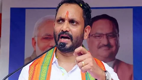 'ഗുരുവായൂര് ദേവസ്വം അഞ്ച് കോടി രൂപ ദുരിതാശ്വാസനിധിയിലേക്ക് നല്കിയത് തെറ്റ്'; കെ സുരേന്ദ്രന്