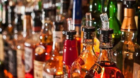 മദ്യവില്പന ശനിയാഴ്ച ആരംഭിച്ചേക്കും; ആപ്പ് വഴിയും എസ്എംഎസ് വഴിയും ബുക്ക് ചെയ്യാം