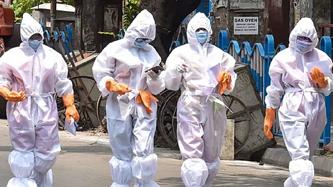 രാജ്യത്ത് 24 മണിക്കൂറിനിടെ 9996 പുതിയ രോഗികള്; 357 മരണം