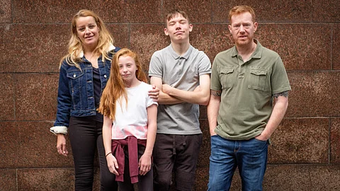 കെന് ലോച്ചിന്റെ
'സോറി വി മിസ്ഡ് യു': അന്യവൽക്കരണത്തിന്റെ മാനുഷിക മുഖങ്ങൾ