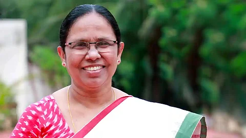 'കേരളത്തിലെ റോക്ക് സ്റ്റാര് ആരോഗ്യമന്ത്രി'; കെകെ ശൈലജയുടെ പ്രവര്ത്തനങ്ങളെ പുകഴ്ത്തി ദ ഗാര്ഡിയന്