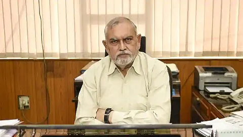 'ഇന്ത്യന് മുസ്ലിങ്ങള്ക്കൊപ്പം നിന്നതിന് കുവൈറ്റിന് നന്ദിയറിയിച്ചു', ന്യൂനപക്ഷ കമ്മീഷന് ചെയര്മാനെതിരെ രാജ്യദ്രോഹത്തിന് കേസ്