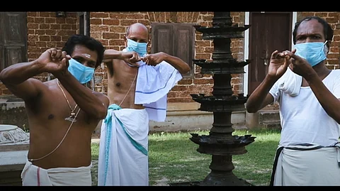 പുരോഗമനത്തെ 'തീണ്ടാപ്പാടകലെ' നിര്ത്തി പു.ക.സ ഷോര്ട്ട് ഫിലിം, കറുത്തവനായ ദളിതന് അയിത്തോപദേശം നല്കുന്ന ബ്രാഹ്മണ്യകഥ